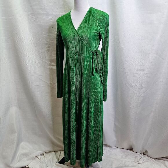 River Island Green Daywear Plisse Wrap Midi Dress Size US6 - Picture 3 of 13